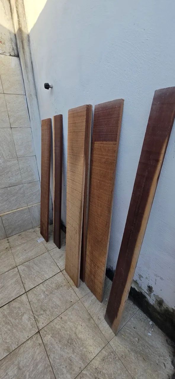 Cama de casal em madeira maciça - Foto 3