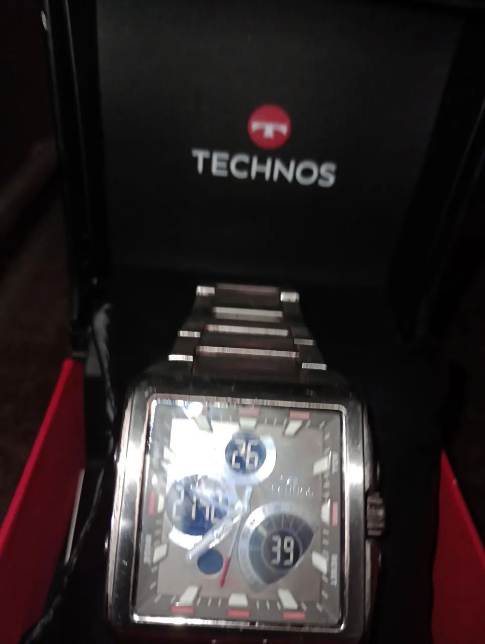 Relógio technos