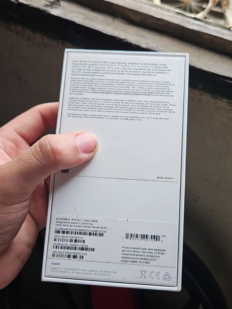 CAIXA DE IPHONE 11 PRETO - Foto 3