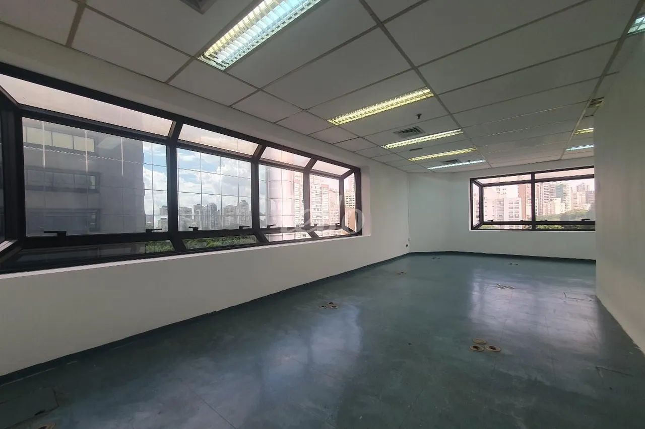 Comercial para alugar no(a) Água Branca - Foto 4