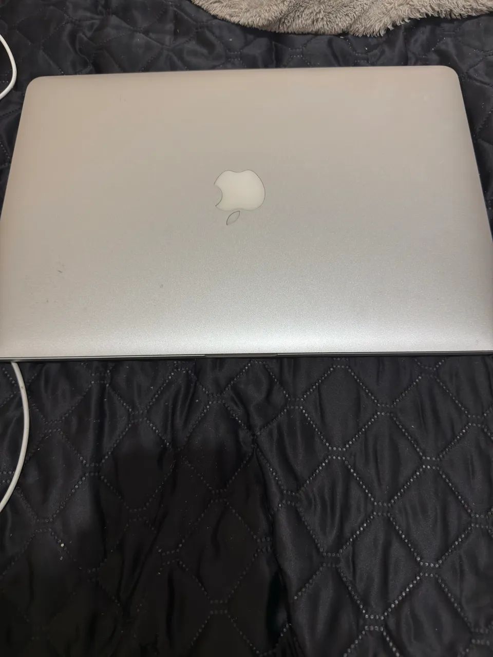 MacBook pro 15 polegadas i7 16 gigas SSD 512 - Notebooks