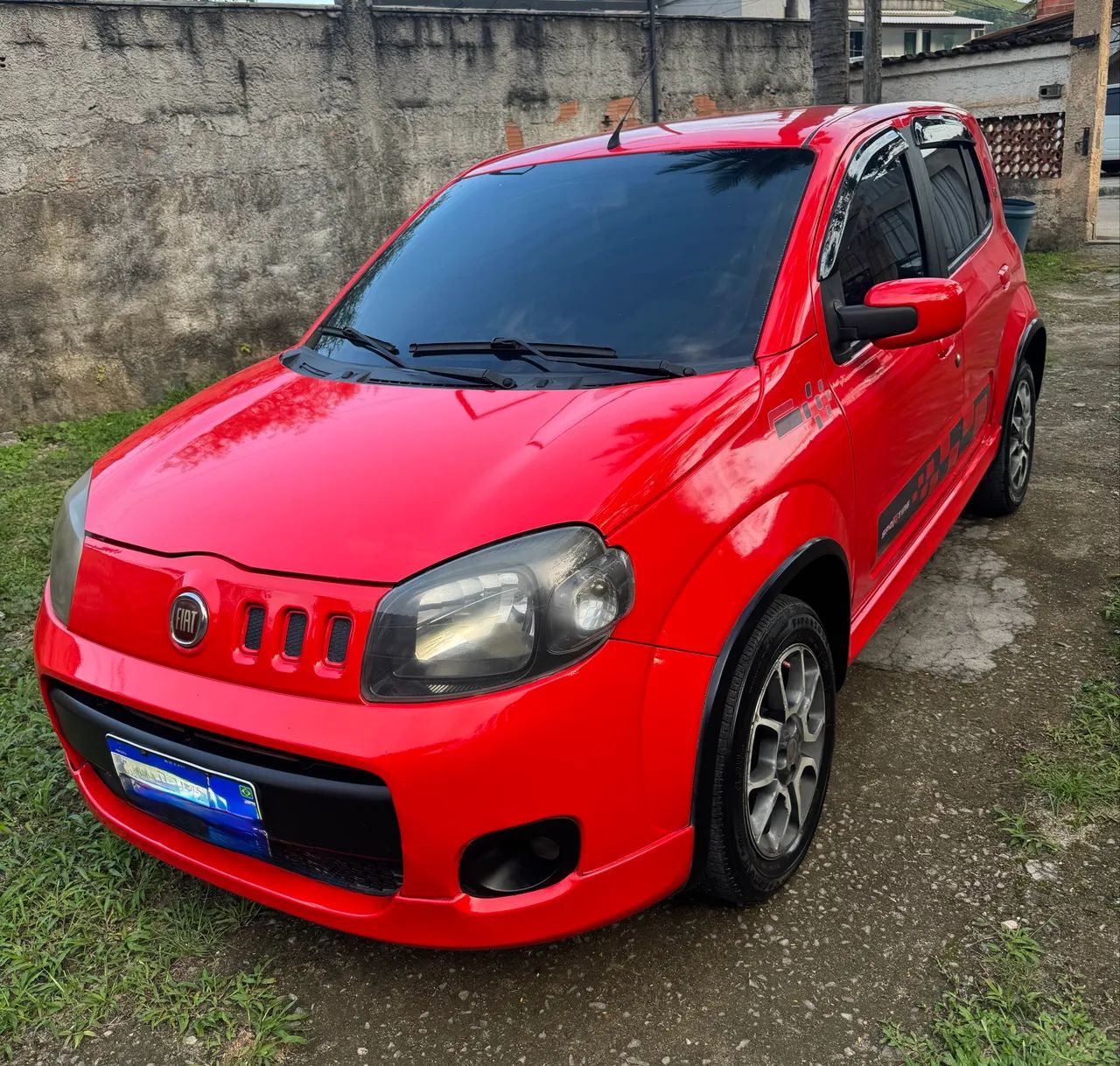 Fiat Uno UNO SPORTING 1.4 EVO Fire Flex 8V 4p 2014