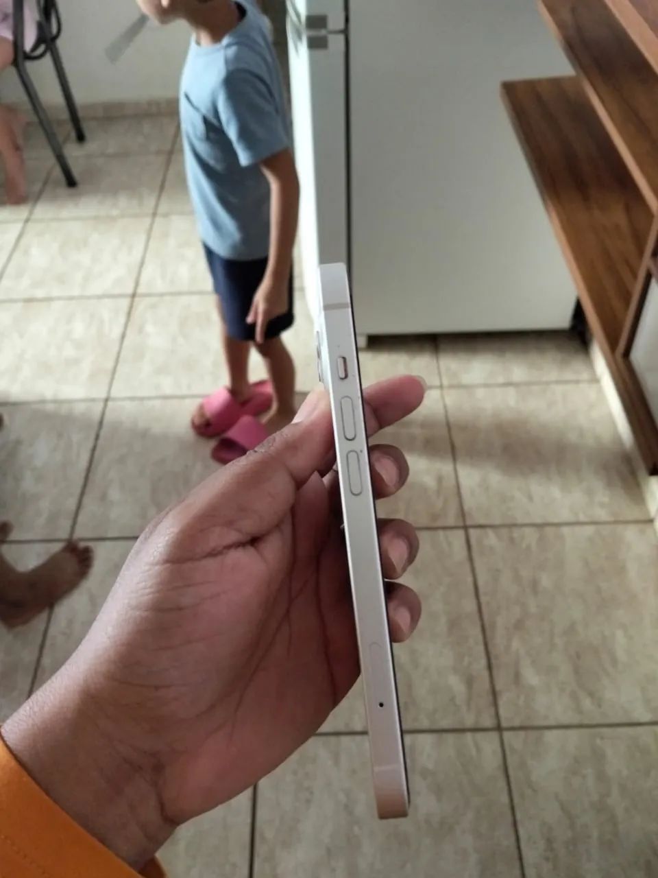 iPhone 14 128G - Foto 3