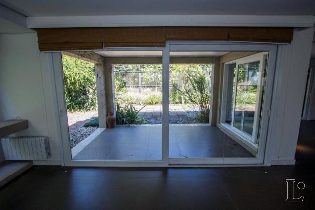 Casa de condomínio para alugar com 4 dormitórios cod:LU263209 - Foto 6
