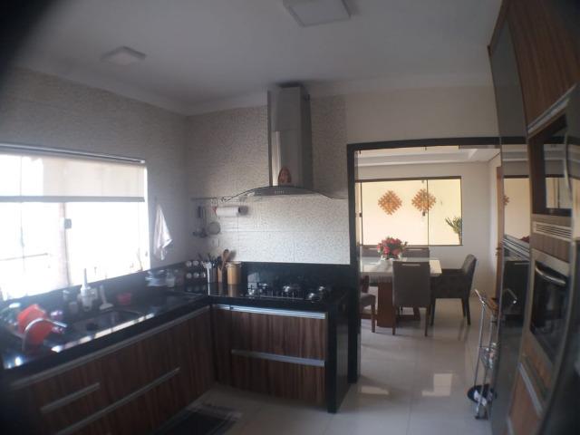 Venda Casa Rua Humaitá, 4 dormitórios, 300 m² - Kennedy, Londrina/PR - Foto 14