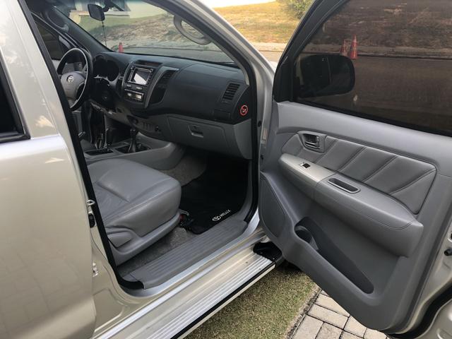 Particular Vende Hilux CD 4x4 SRV Diesel Blindado - Foto 8