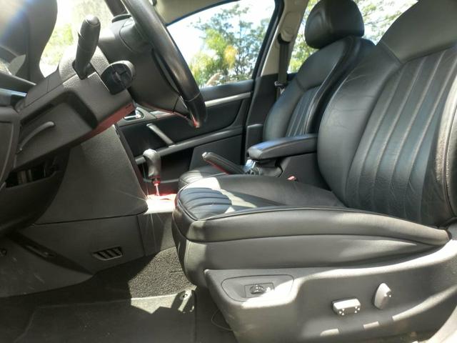 Peugeot 407 Sedan 3.0 V6 Automático 2006 - Foto 2