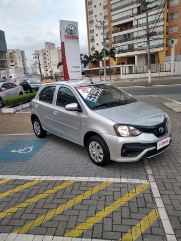 Toyota Etios 1.3 aut