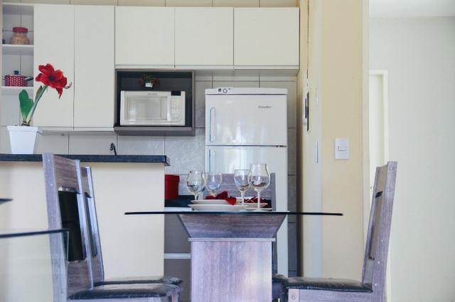 Apartamento com doc. gratis: 2 quartos, 2 banheiros , piscina, salao de festas - Foto 19