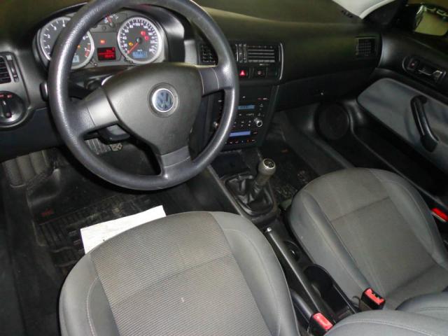 Volkswagen Golf 1.6 - Foto 14