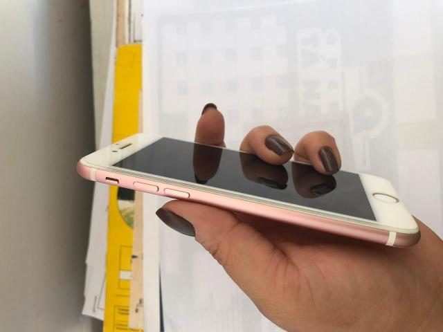 IPhone 7 - Foto 4
