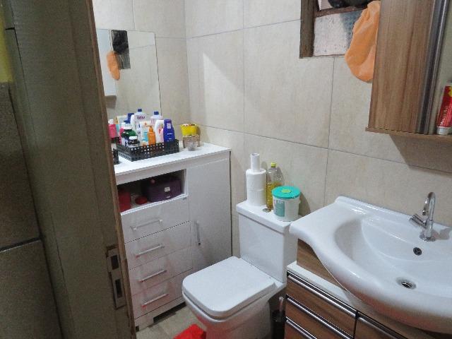 Vendo casa de 2 andares 350,000 no centro de santa maria de jetiba Espirito santo - Foto 9