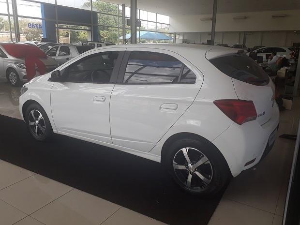 CHEVROLET ONIX 1.4 MPFI LTZ 8V FLEX 4P 2018 - Foto 4