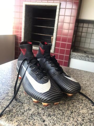 Chuteira Nike