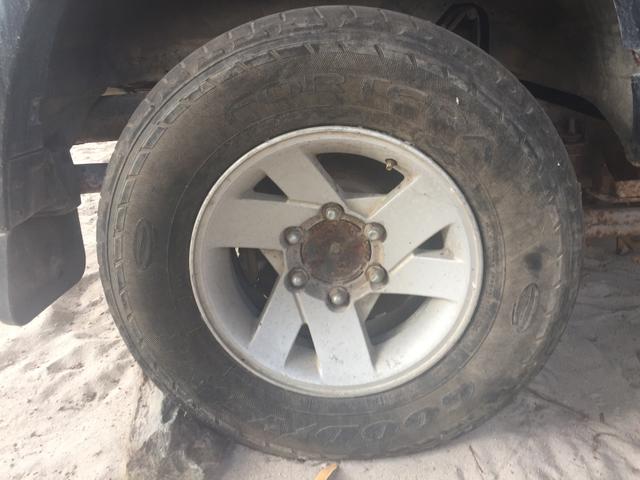 Pajero Sport GLS sucata (motor vendido) - Foto 8
