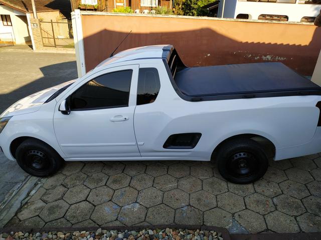 Vendo ou troco moto ou carro 5 lugares