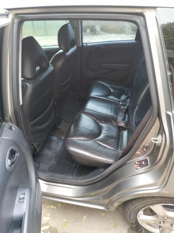 Honda Fit LX 1.4 Mec 06/07 - Foto 6