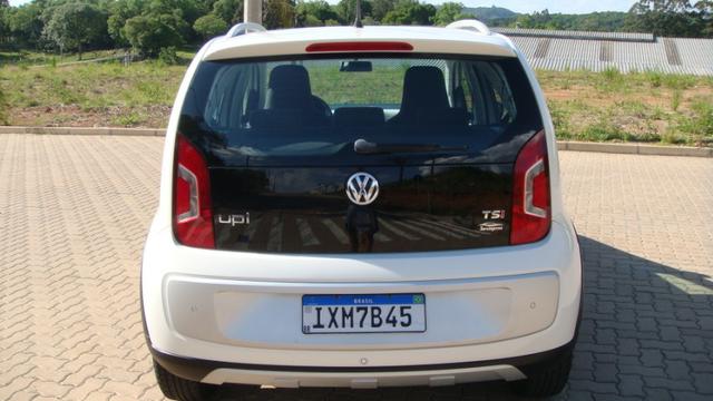 Volkwagen Up Cross TSi 2017 completo Única Dona - Foto 15