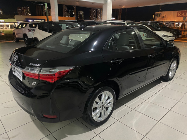 COROLLA XEI 2018 (26.000km) AUTOMÁTICO - Foto 4