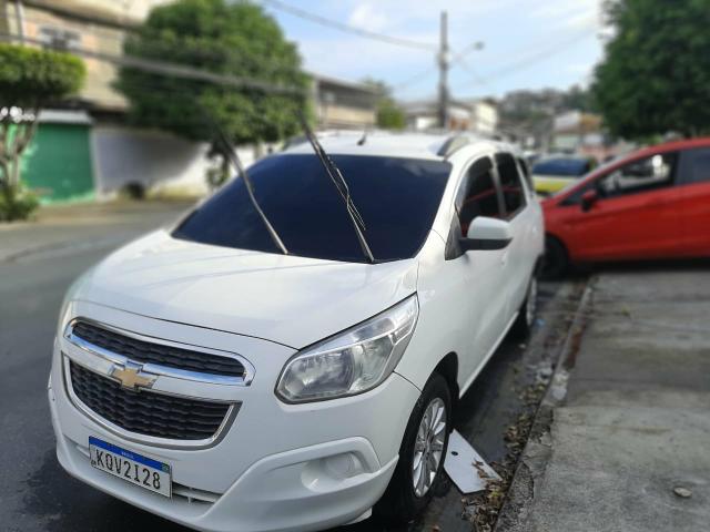 Spin 2015 Branca com GNV - Foto 5