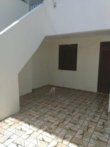 SU00060 - Casa tríplex com 05 quartos em Itapuã - Foto 2