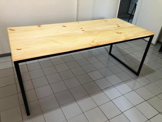 Vendo Mesa Madeira - NOVA - Foto 2