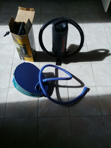 Vendo eetas 3 bomba de inflar aparte de 25 reais
