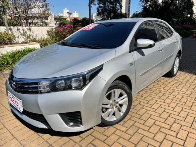 COROLLA GLI 2015