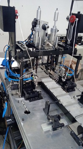 Máquina Industrial para soldar os elásticos em máscaras de TNT Com Servo Motor - Foto 4