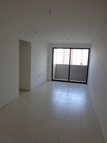 Apartamento 03 quartos, varanda, área de lazer, perto do Manaíra Shopping