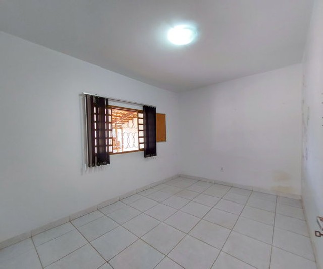 Casa com 5 quartos - Bairro Residencial das Acácias em Goiânia - Foto 13