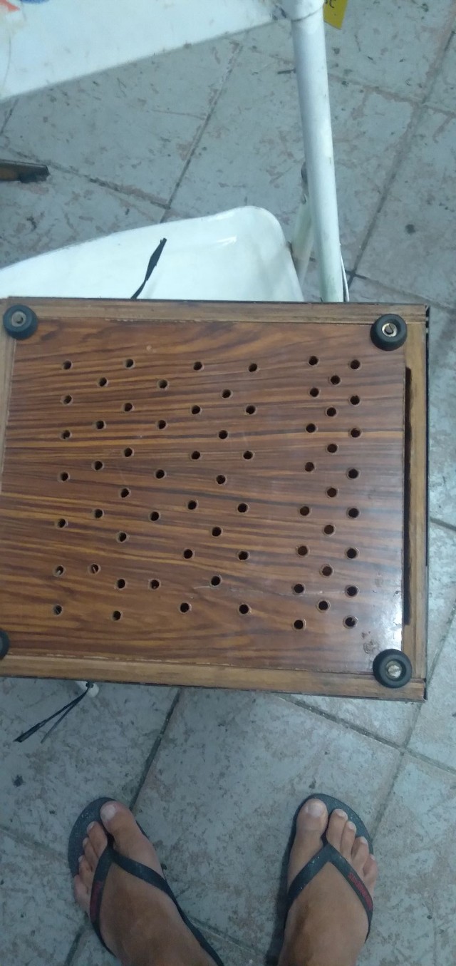 caixa residencial  com fonte de 127 para 12 volts