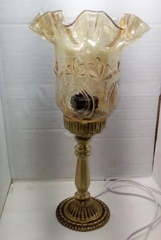 Abajur Em Bronze Com Vidro Ambar Rei