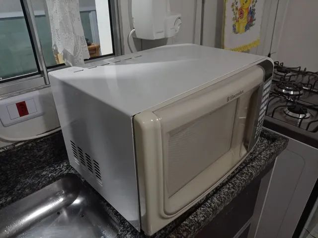 Microondas Electrolux 31 litros 