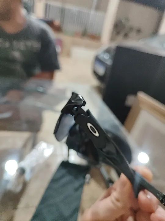 Óculos Oakley Flak 1.0 original com 2 lentes original usei 2 vezes  - Foto 6