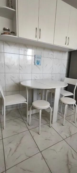 Conjunto mesa dobrável e 4 cadeiras - Foto 5