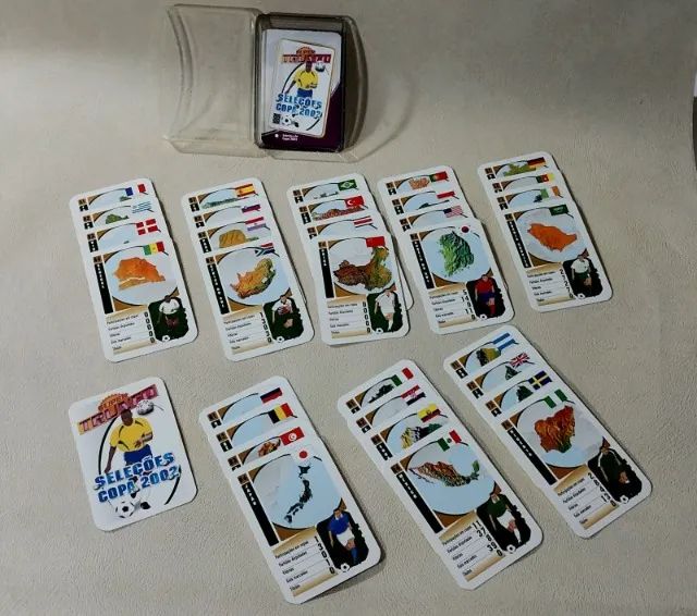 Jogo de cartas "SUPER TRUNFO" -GROW. Seleções Copa 2002-Código 1855-  Lote 825 - Foto 4