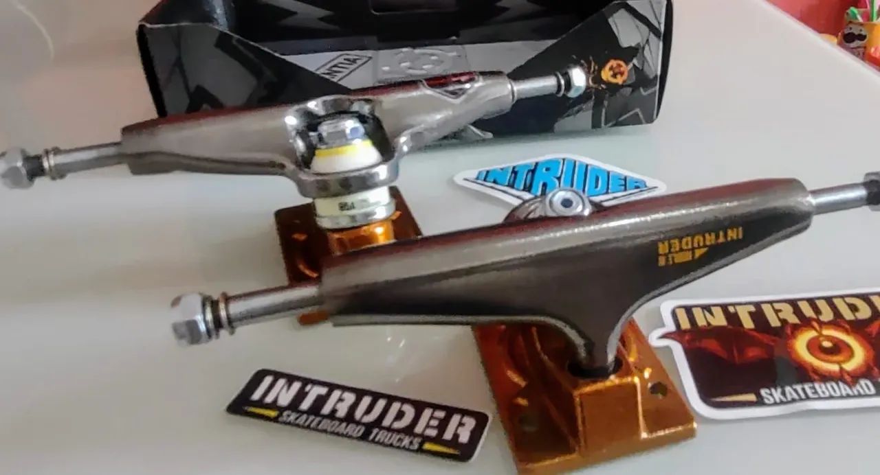 Truck Skate Intruder Noble III Whisky 139mm - Foto 2