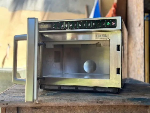 Forno microondas industrial 2100W Menumaster  - Foto 2