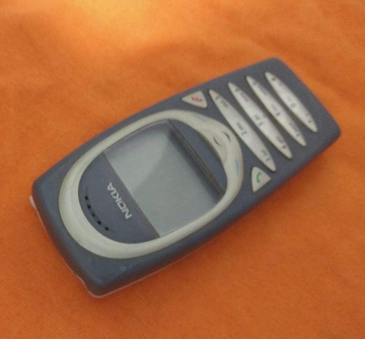 Nokia 2280 celular antigo 2272 RELIQUIA jogo SNACK - Foto 3
