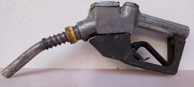 Bico de combustível usado 