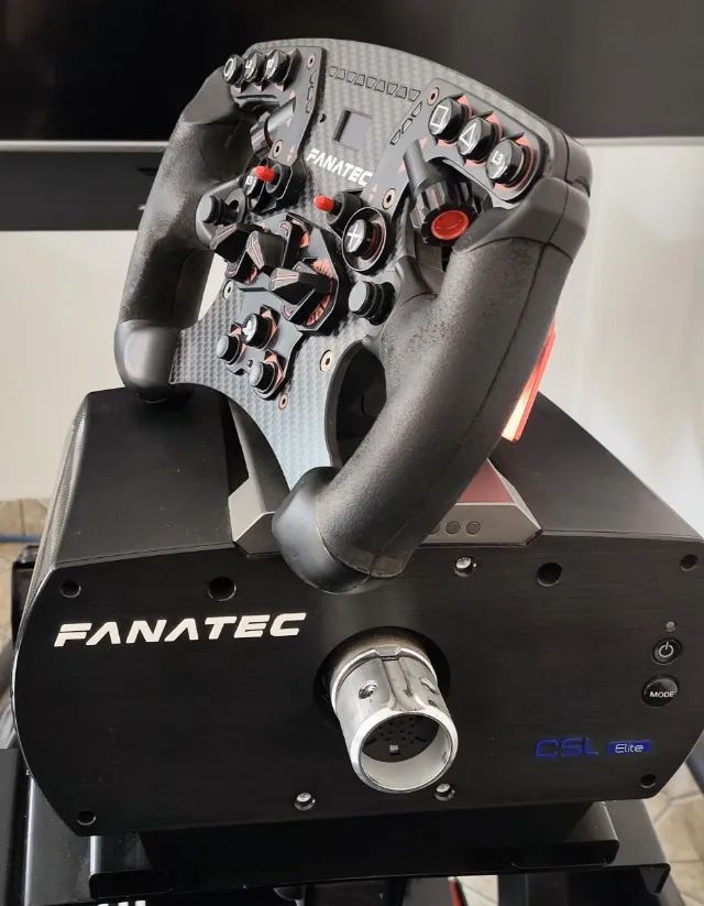 KIT FANATEC FÓRMULA V2 + PEDAL CLUBSPORT V3 - Peças e Acessórios
