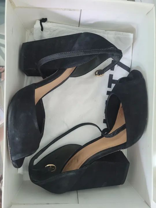 Sapato Preto Nobuck Schutz 38 - Foto 4