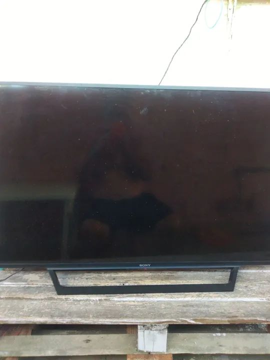 Tv Sony 48 com defeito 280 reais vindo buscar tem conversa  - Foto 2