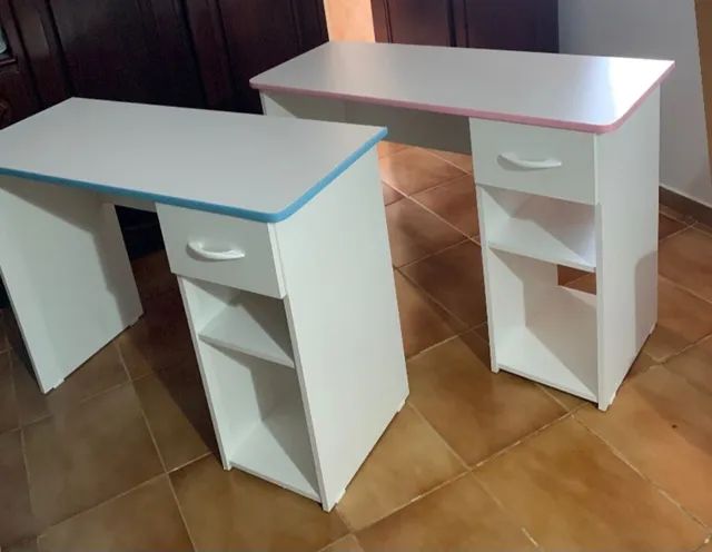 Mesa em Promoção em mdf