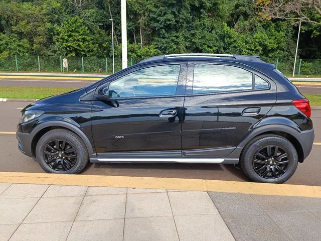 GM - Chevrolet ONIX - HATCH LT 1.0 8V FlexPower 5p Mec. - 2019/2019 - Foz  do Iguaçu - PR