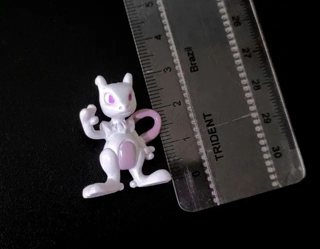 Miniatura Mewtwo (3 centímetros) Pokémon World - Foto 2