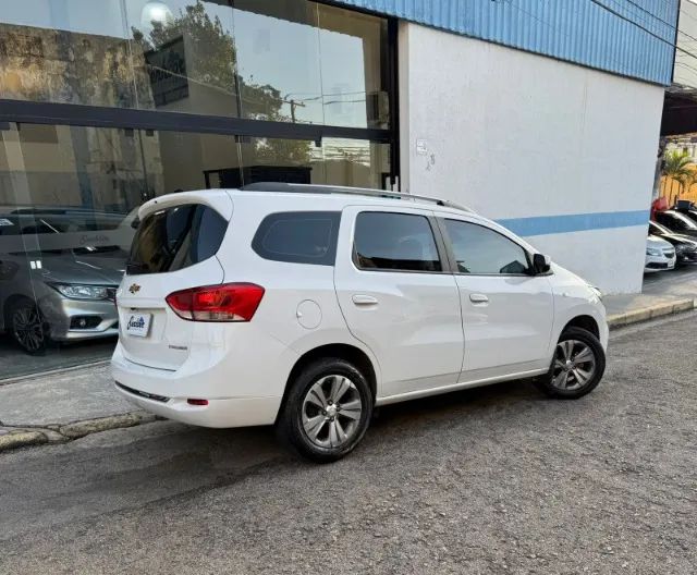 Chevrolet Spin 1.8 Premier Automática Branca + 7 Lugares Ano 2024 - Foto 5