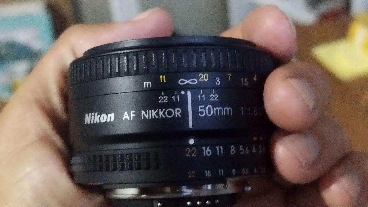 Lente Nikon AF Nikkor 50mm f/1.8D zerada 