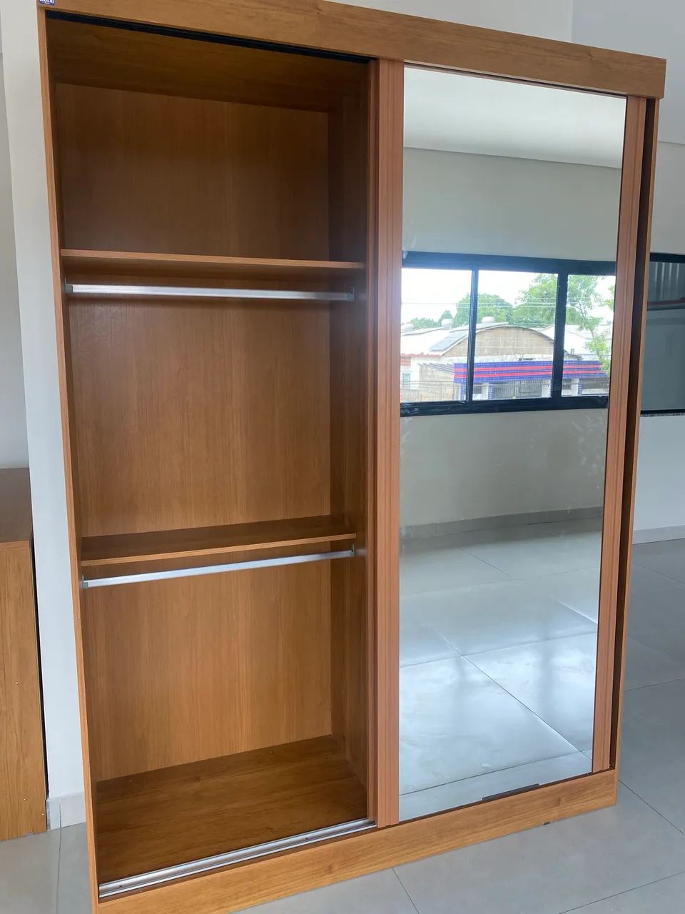 Guarda Roupa com Espelho - Foto 3